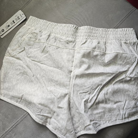 NWT RBX Cheetah Pearl Athletic Running Shorts - Picture 4 of 4